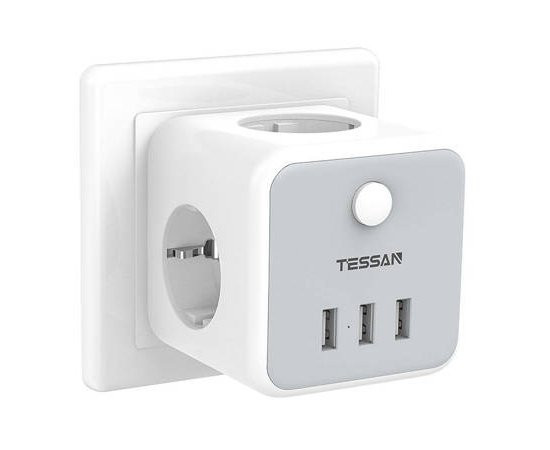 Zidna utičnica Tessan TS-301-DE-C, 3XAC, 2X USB-A, 1X USB-C, 15W
